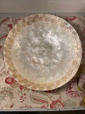 Handcrafted Mother-of-Pearl Decorative Serving Bowl - Ivory